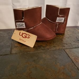 UGG BABY BOOTS CHESTNUT SIZE 3 NEW
